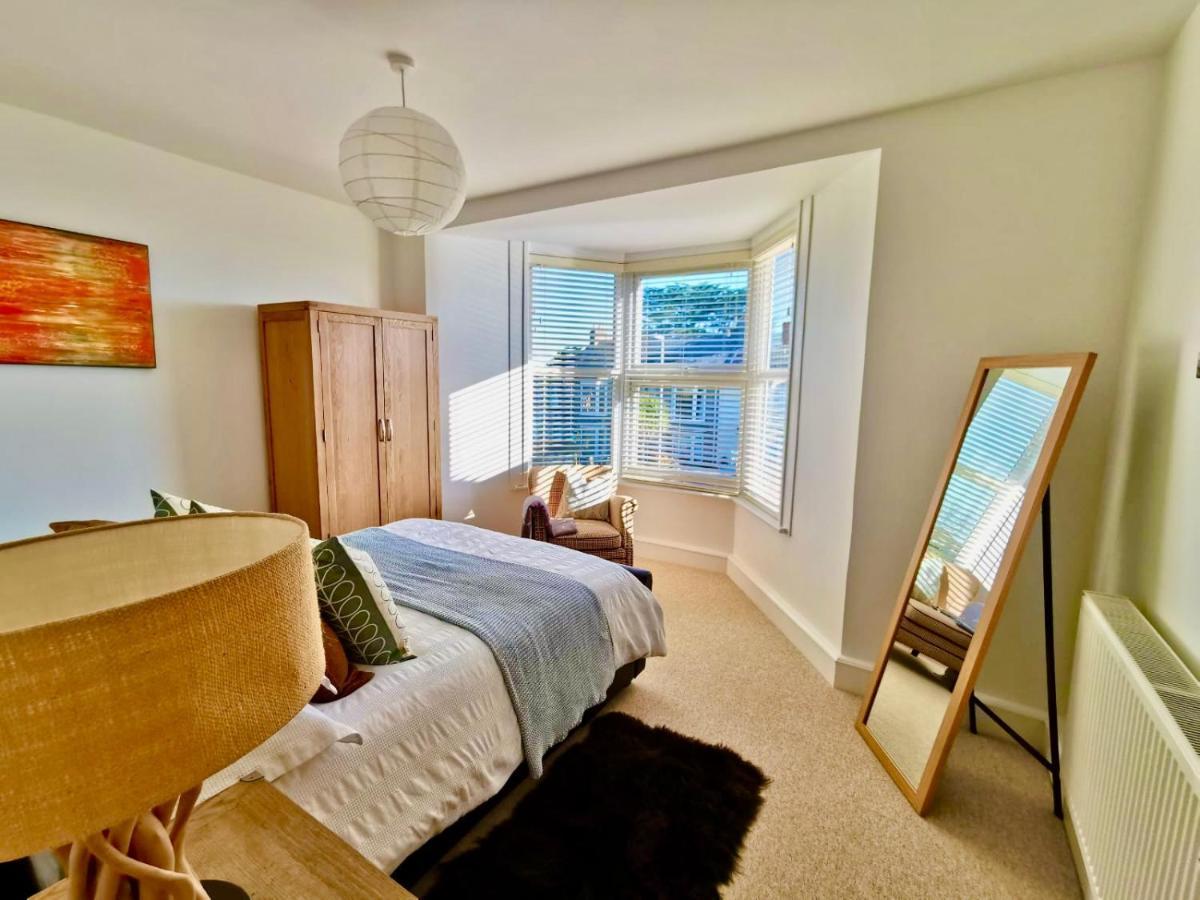 Seashells At 2 Trencrom Court St Ives Apartment Carbis Bay Exterior photo